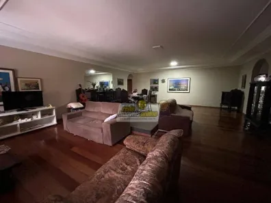 Casa com 4 Quartos à venda, 312m² no Jardim São Bento, Uberaba