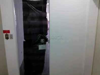 Sala Comercial para alugar, 30m² no Centro, Jacareí