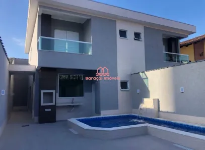Sobrado com 3 Quartos à venda, 135m² no Tupi, Praia Grande