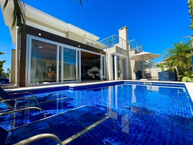 Casa de Condomínio com 3 Quartos à venda, 360m² no Nossa Senhora das Graças, Canoas