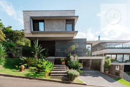 Casa de Condomínio com 3 Quartos à venda, 323m² no Cacupé, Florianópolis
