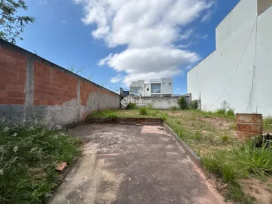Lote/Terreno à venda, 300m² no Jardim Amália, Volta Redonda