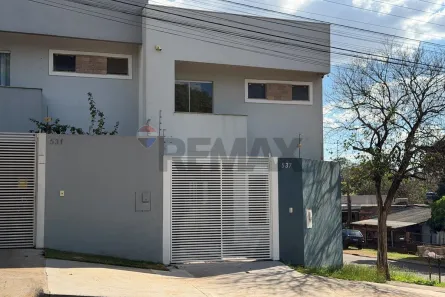 Sobrado com 2 Quartos à venda, 80m² no Parque São Paulo, Cascavel