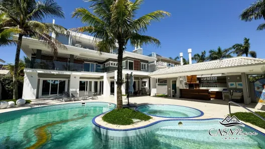 Casa com 6 Quartos à venda, 950m² no Jurerê Internacional, Florianópolis