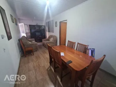 Casa com 2 Quartos à venda, 128m² no Vila Cardia, Bauru