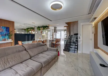 Casa com 3 Quartos à venda, 222m² no Centro, Balneário Camboriú