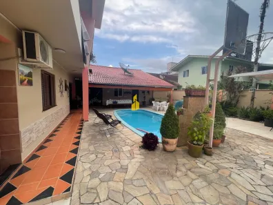 Casa com 10 Quartos à venda, 391m² no Fritz Lorenz, Timbó