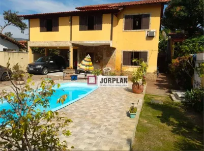 Casa com 3 Quartos à venda, 233m² no Itaipu, Niterói