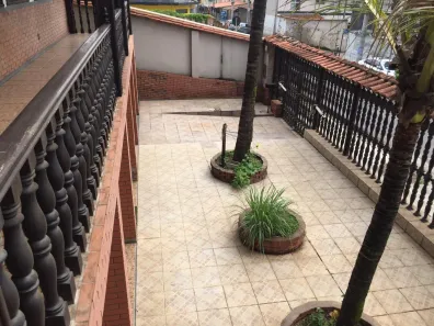 Casa com 3 Quartos à venda, 360m² no Glória, Contagem