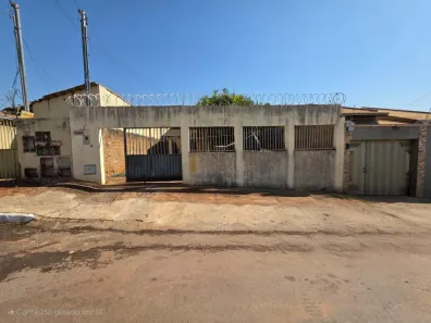 Casa com 3 Quartos à venda, 30m² no Residencial Recanto do Bosque, Goiânia