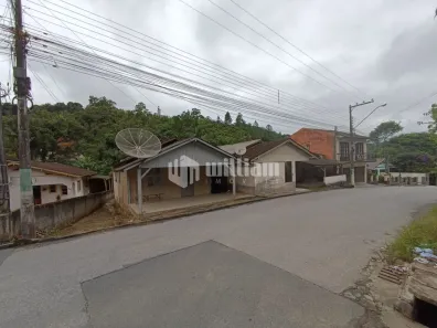 Lote/Terreno à venda, 716m² no Azambuja, Brusque
