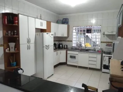 Sobrado com 3 Quartos à venda, 118m² no Loteamento Residencial e Comercial Bosque Flamboyant, Taubaté
