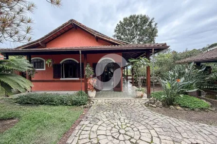 Casa com 3 Quartos à venda, 300m² no Vila Progresso, Niterói
