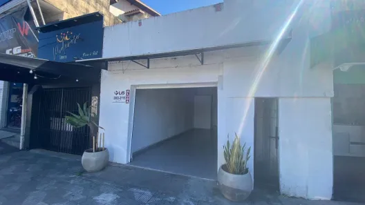 Ponto Comercial para alugar, 30m² no Jardim Primavera, Caraguatatuba