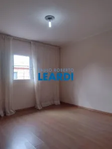 Casa com 2 Quartos à venda, 172m² no Vila Linda, Santo André