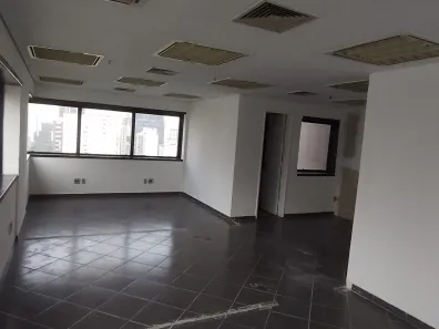 Sala Comercial para alugar, 64m² no Indianópolis, São Paulo