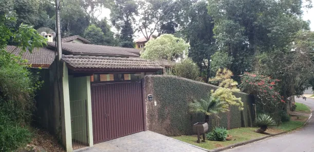 Casa de Condomínio com 3 Quartos à venda, 360m² no Caraguatá, Mairiporã