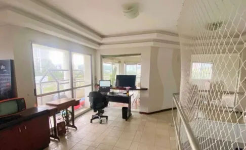 Apartamento com 3 Quartos para alugar, 503m² no Centro, Blumenau