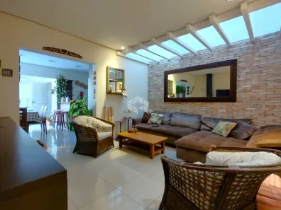 Casa com 4 Quartos à venda, 221m² no Sarandi, Porto Alegre