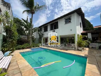 Casa com 4 Quartos à venda, 351m² no Freguesia (Jacarepaguá), Rio de Janeiro