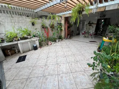 Casa com 3 Quartos à venda, 142m² no Vila Cascatinha, São Vicente