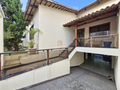 Casa com 3 Quartos à venda, 259m² no Bom Pastor, Divinópolis
