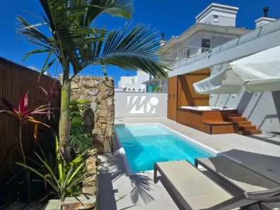 Casa com 3 Quartos à venda, 175m² no Pedra Branca, Palhoça