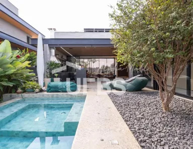 Casa de Condomínio com 4 Quartos à venda, 360m² no Jardins Itália, Goiânia