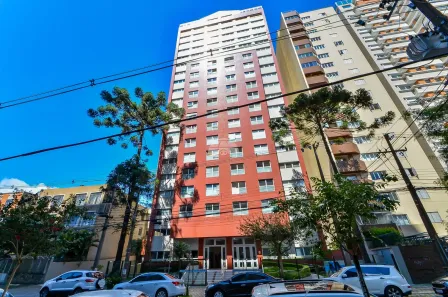 Imóvel Comercial à venda, 57m² no Centro, Curitiba