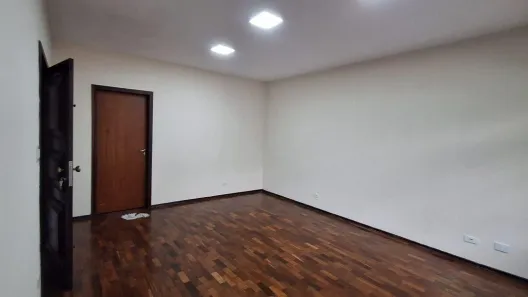 Casa com 3 Quartos para alugar, 240m² no Macedo, Guarulhos