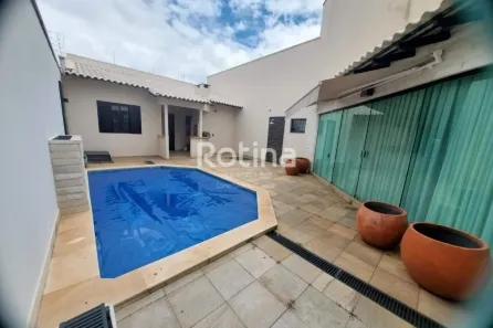 Casa com 4 Quartos à venda, 238m² no Jardim Karaíba, Uberlândia
