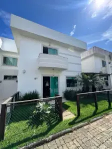 Casa de Condomínio com 4 Quartos para alugar, 200m² no Buraquinho, Lauro de Freitas
