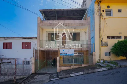 Sobrado com 3 Quartos à venda, 140m² no Jardim das Belezas, Carapicuíba