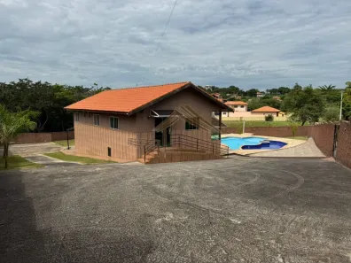 Fazenda/Sítio com 3 Quartos à venda, 1780m² no Área Rural de Porangaba, Porangaba