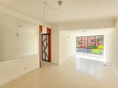 Apartamento com 3 Quartos à venda, 67m² no Jardim Carvalho, Porto Alegre