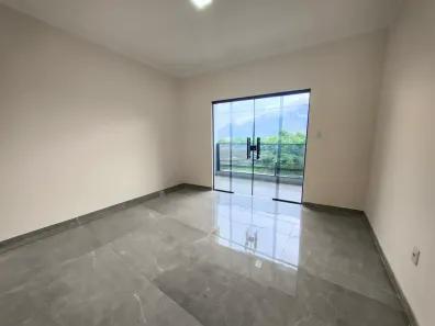 Casa com 2 Quartos para alugar, 100m² no Vila Rica, Governador Valadares