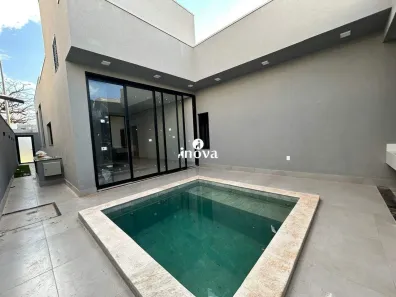 Casa de Condomínio com 3 Quartos à venda, 180m² no Jockey Park, Uberaba
