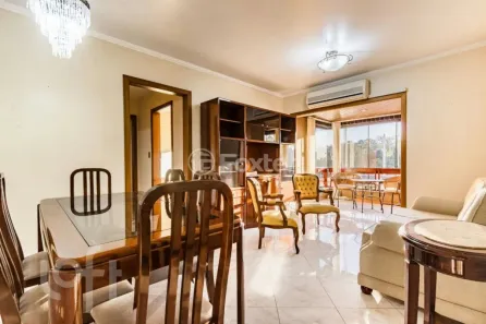Apartamento com 2 Quartos à venda, 101m² no Passo da Areia, Porto Alegre