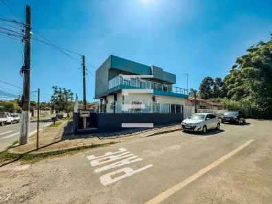 Sobrado com 3 Quartos à venda, 180m² no Cruzeiro, Gravataí