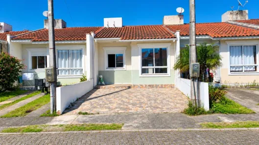 Casa de Condomínio com 2 Quartos à venda, 87m² no Restinga, Porto Alegre