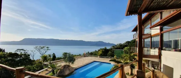 Casa de Condomínio com 14 Quartos para alugar, 1350m² no Taubaté (Cambaquara), Ilhabela
