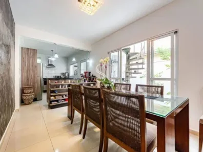 Sobrado com 4 Quartos à venda, 156m² no Vila Pompéia, São Paulo