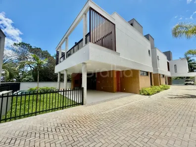 Casa de Condomínio com 3 Quartos à venda, 230m² no Cacupé, Florianópolis