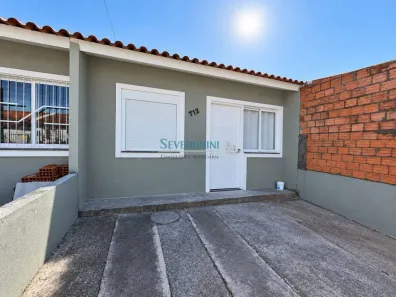 Casa com 2 Quartos para alugar, 56m² no Fazenda Esperança, Cachoeirinha