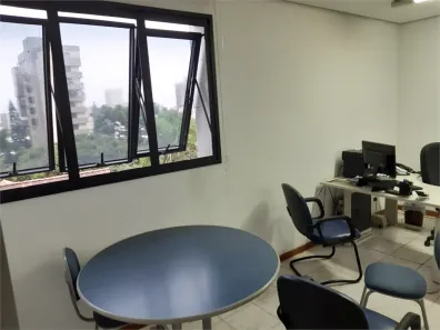 Sala Comercial à venda, 53m² no Auxiliadora, Porto Alegre