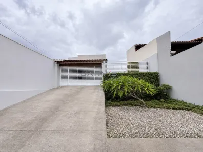 Casa com 3 Quartos à venda, 300m² no Antares, Maceió