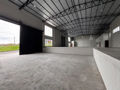 Galpão/Depósito/Armazém para alugar, 638m² no Jardim Guairacá, Maringá