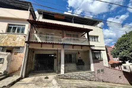 Casa com 3 Quartos à venda, 125m² no Grajaú, Juiz de Fora