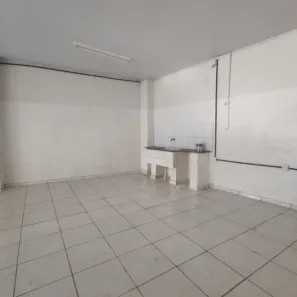 Ponto Comercial para alugar, 70m² no Grã-Duquesa, Governador Valadares