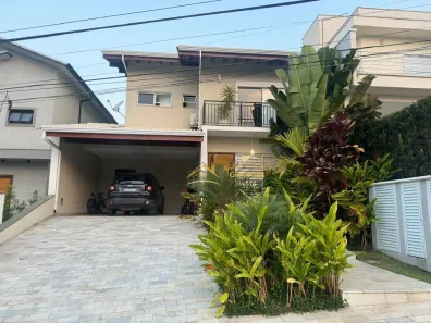 Casa de Condomínio com 3 Quartos à venda, 220m² no Parque Residencial Itapeti, Mogi das Cruzes
